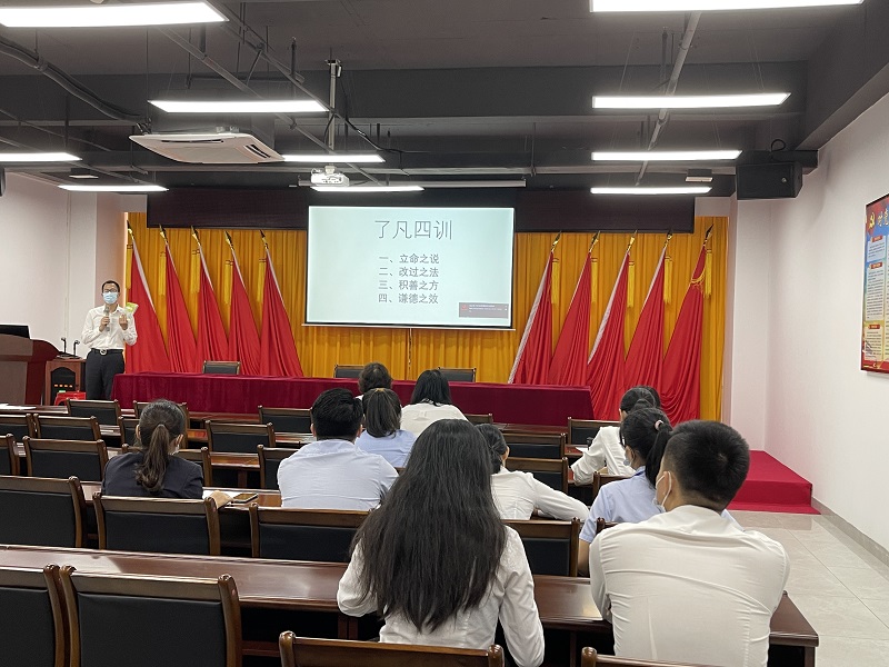 1651047619124792.jpg 讀書(shū)分享會(huì)圖片1.jpg