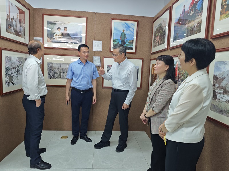 1752138029100565.jpg 呂業(yè)升到集團(tuán)調(diào)研工會(huì)工作.jpg