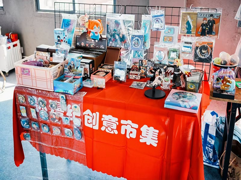 1760689013354108.jpg 動漫節(jié)狂歡照片1.jpg